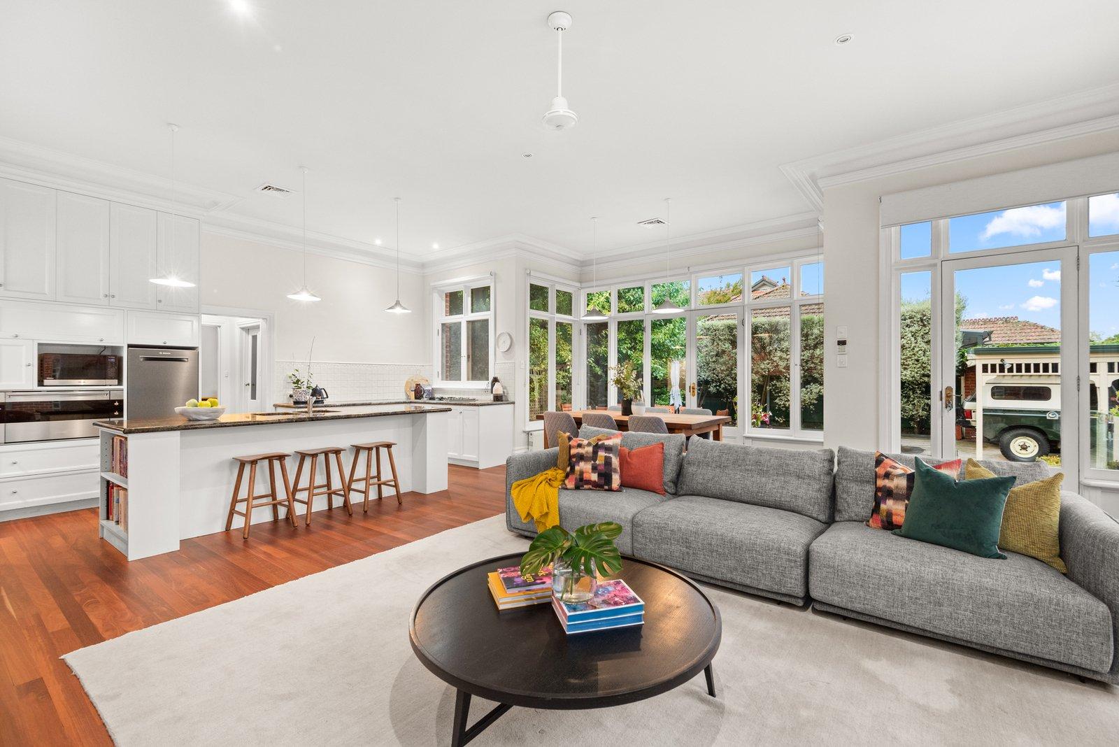 10 Epping Street, Malvern East, 3145