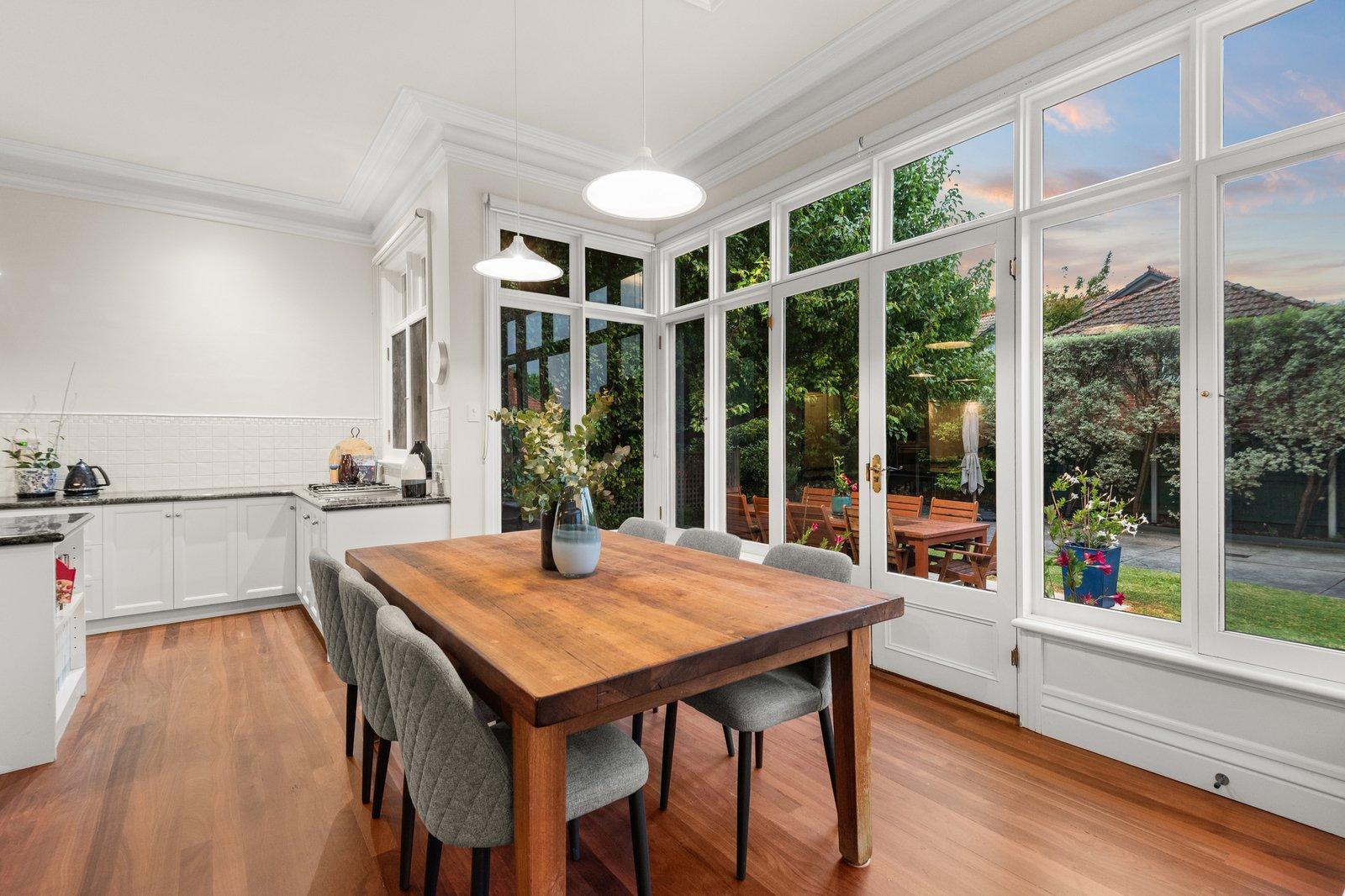 10 Epping Street, Malvern East, 3145