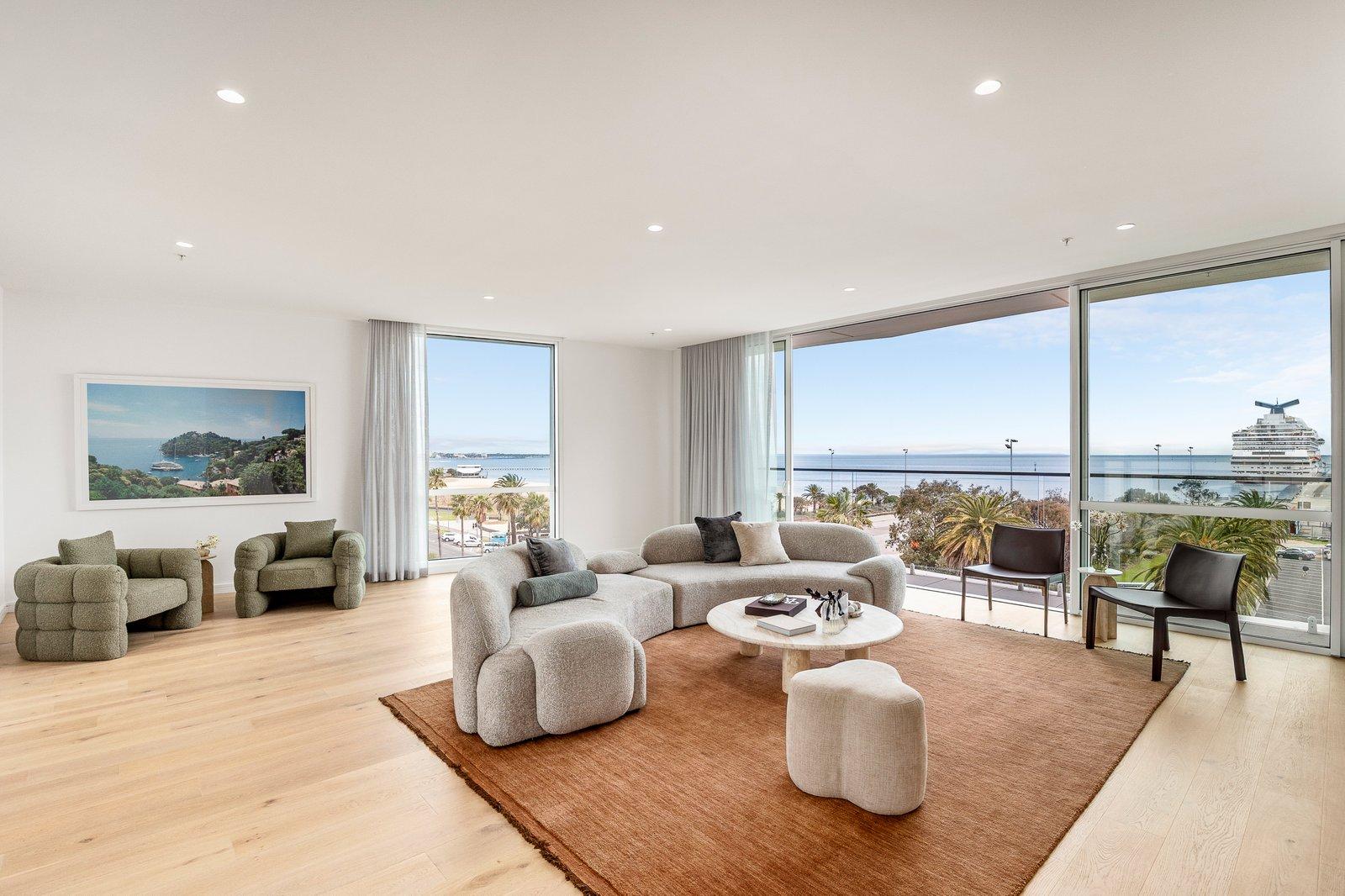 Pier 103 - Waterfront Residences