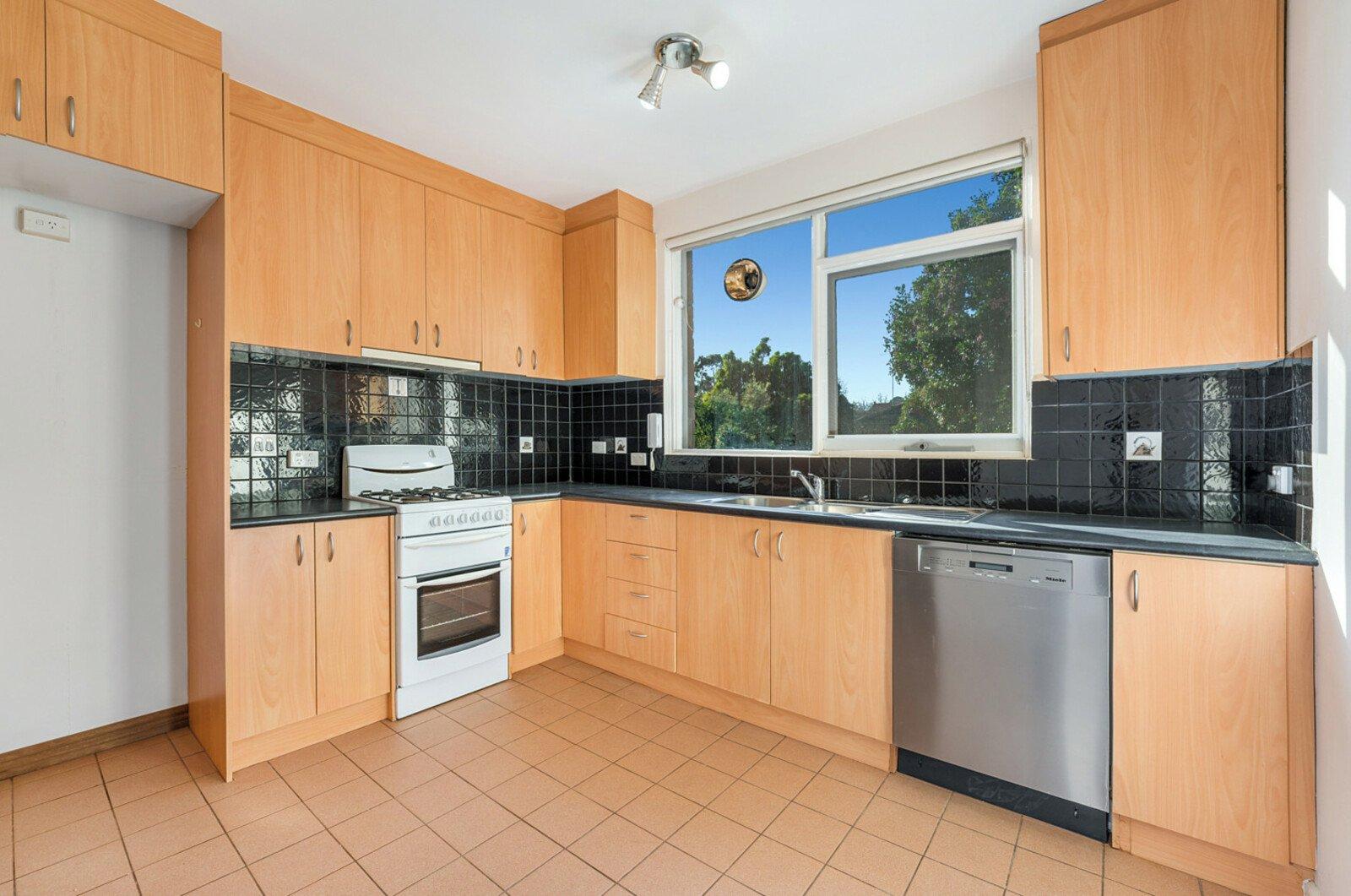 10/50 Leura Grove, Hawthorn East, 3123