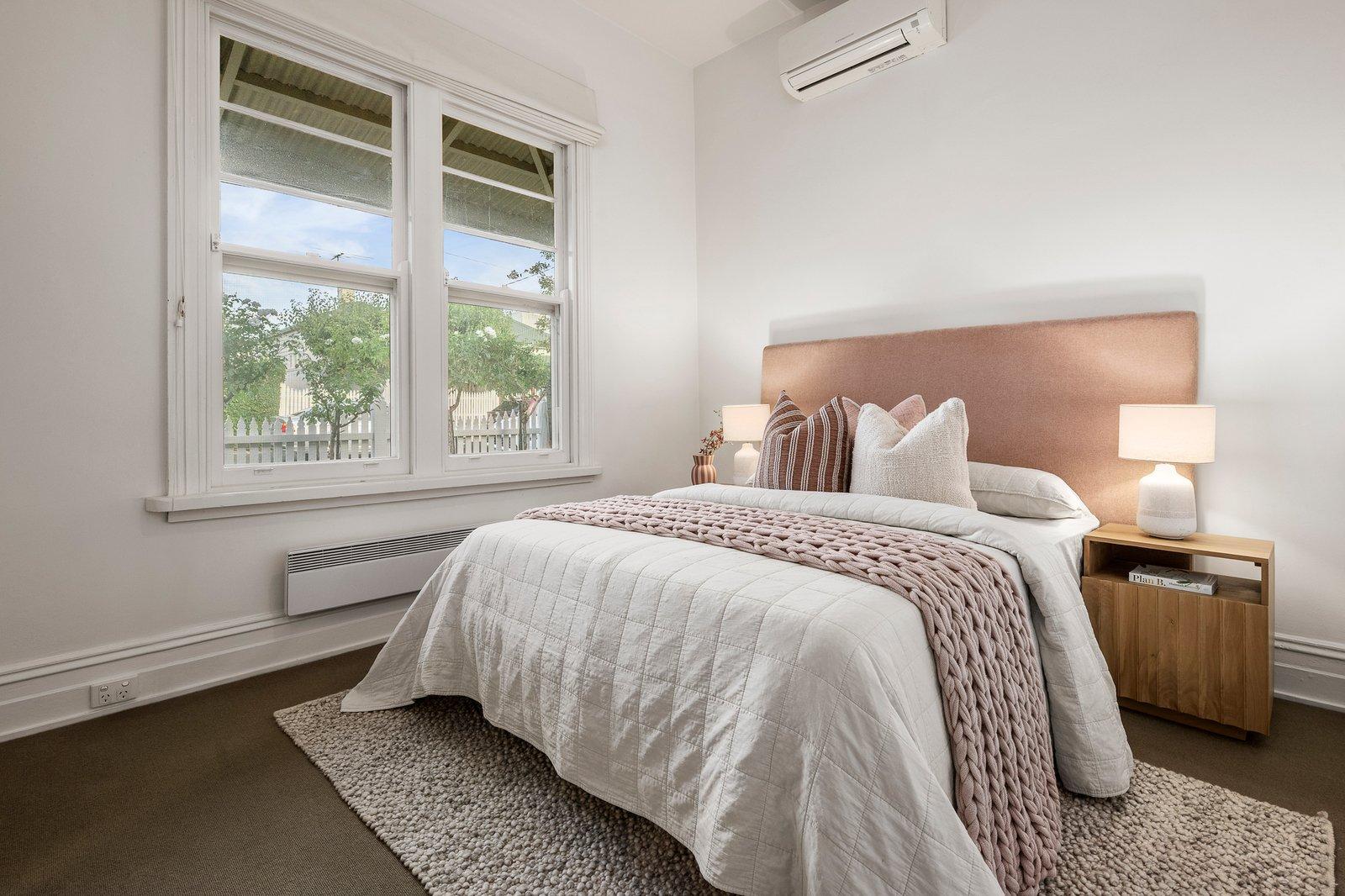 12 Colvin Grove, Hawthorn, 3122