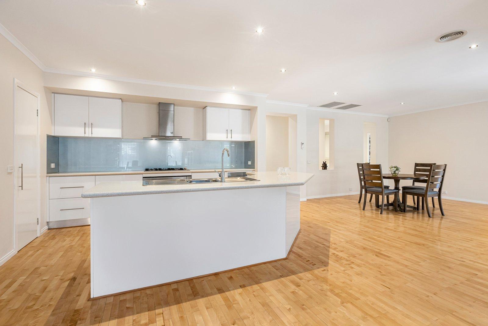 123 Waverley Road, Chadstone, 3148