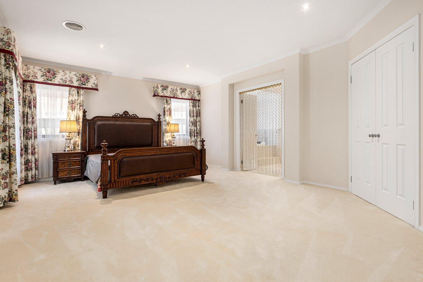 123 Waverley Road, Chadstone, 3148