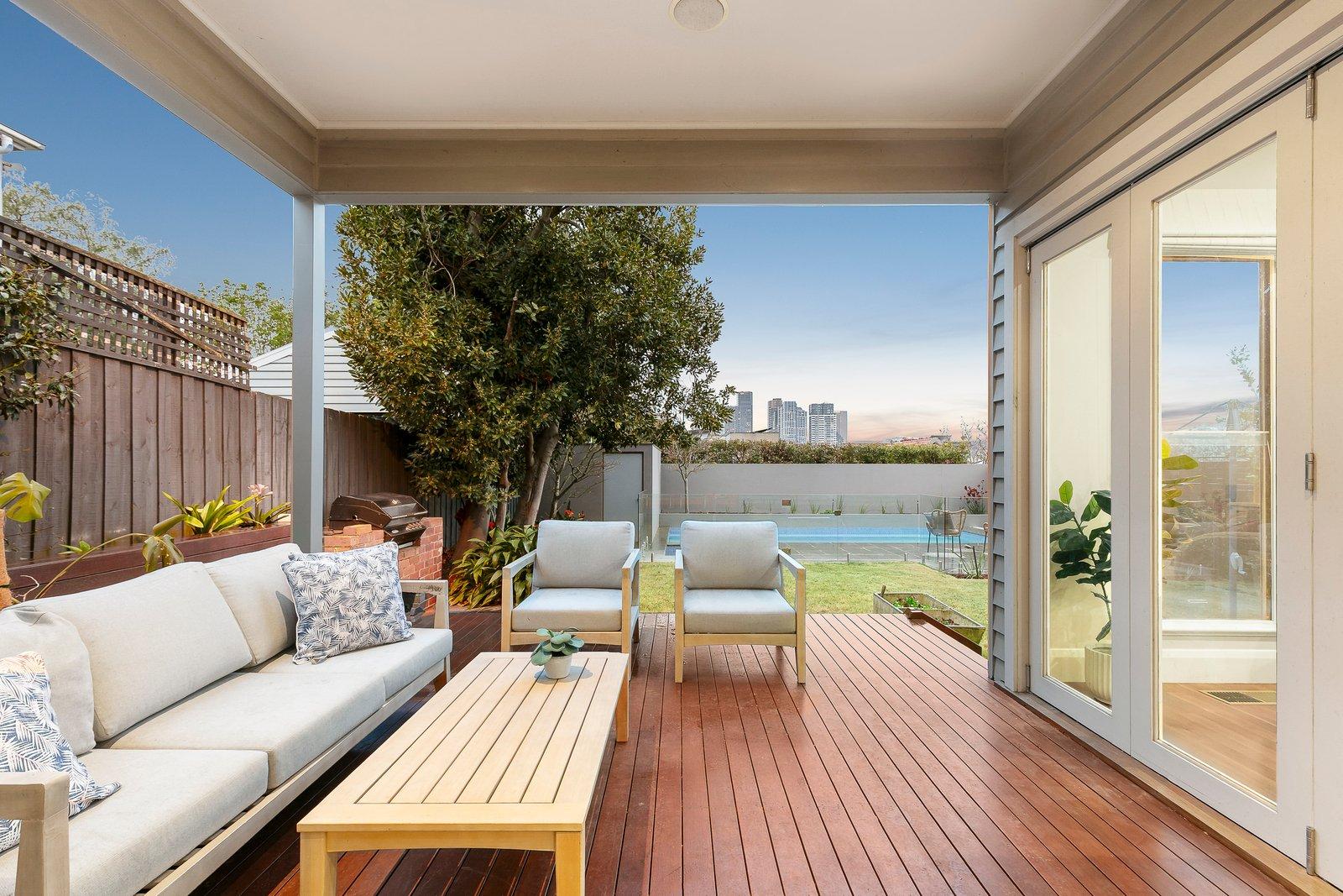 14 Laing Street, Mont Albert, 3127