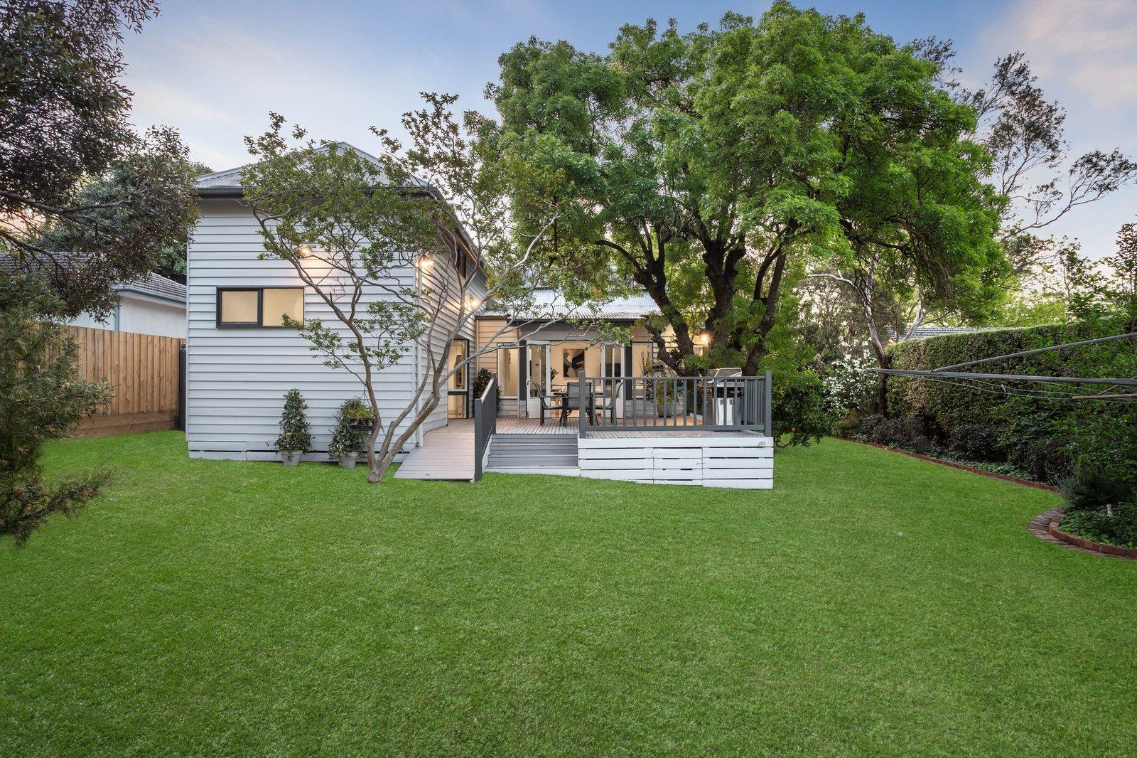 17 Essex Road, Surrey Hills, 3127