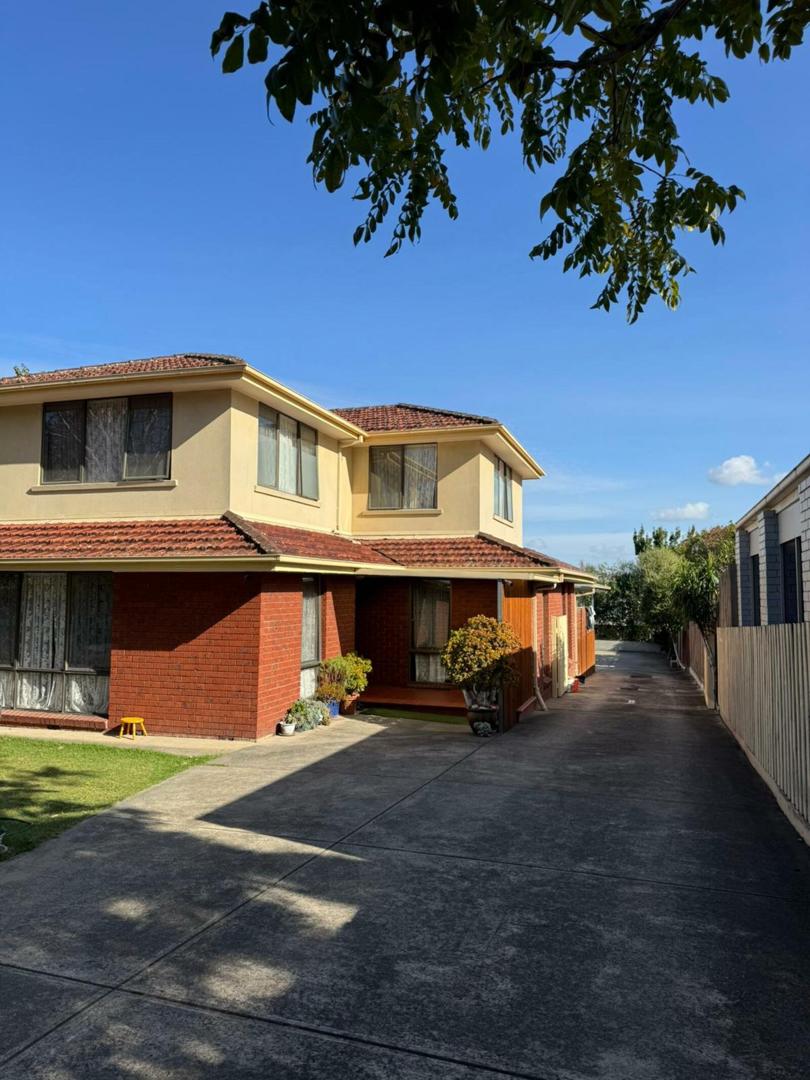 17 Yerrin Street, Balwyn, 3103