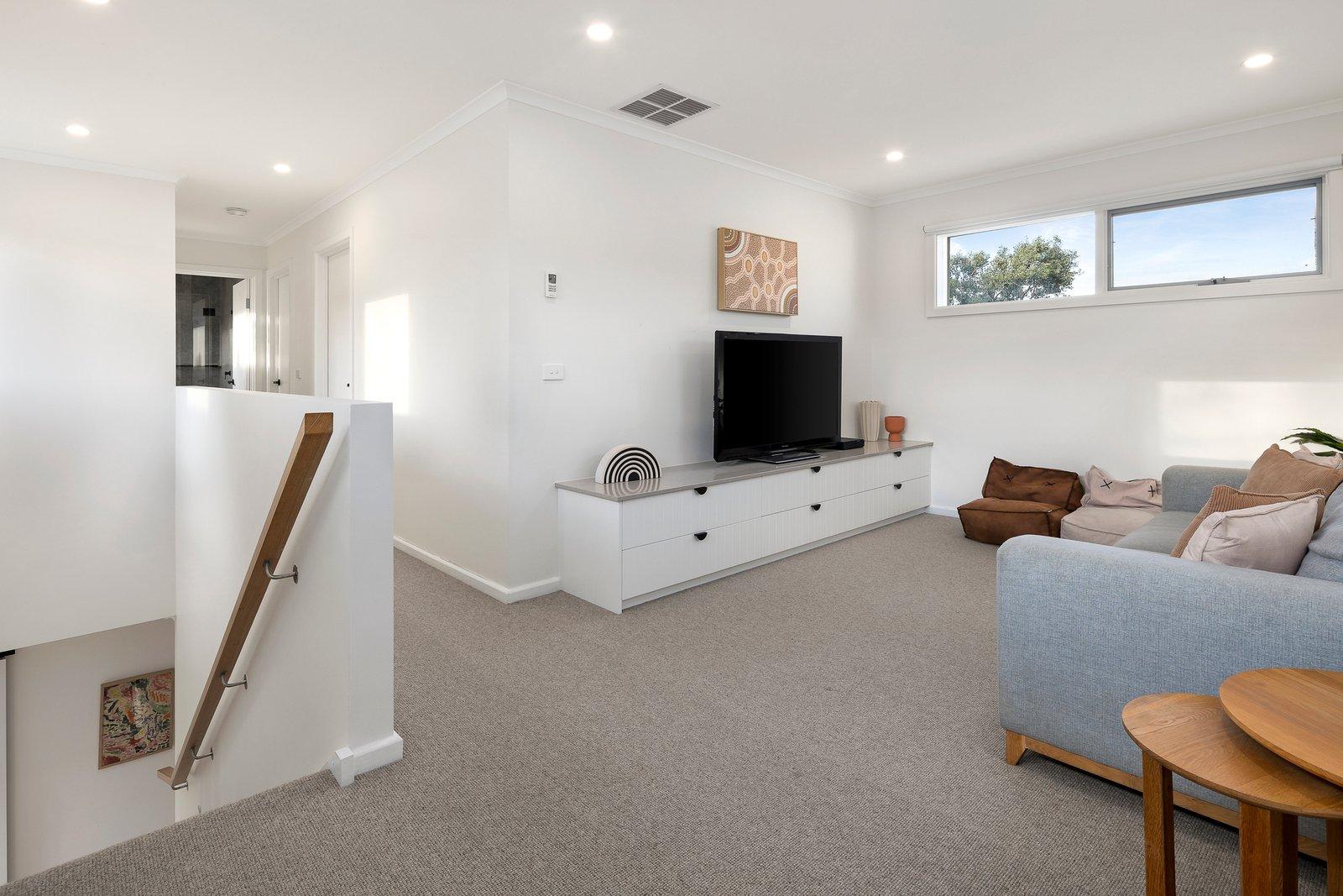 1/82-84 Cobden Street, Kew, 3101