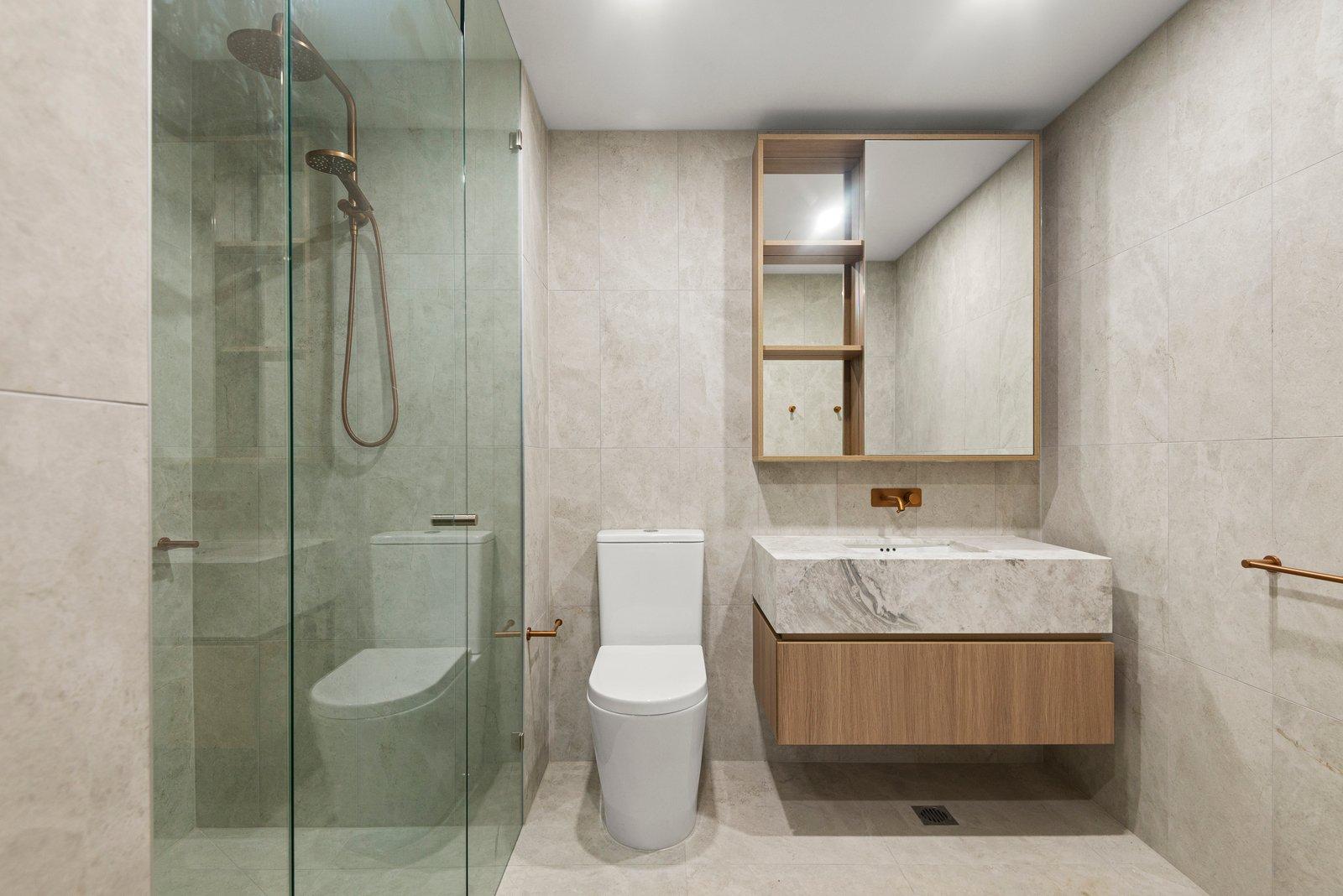 206/352 Canterbury Road, Surrey Hills, Vic