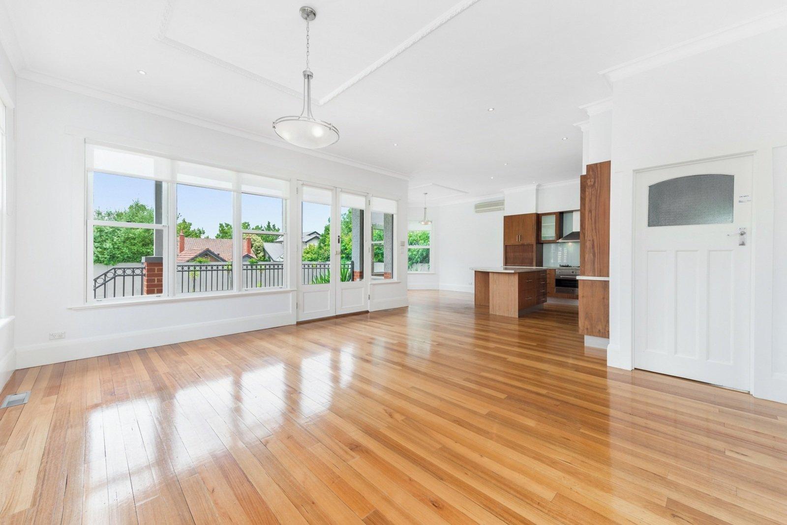 21 The Avenue, Malvern East, 3145