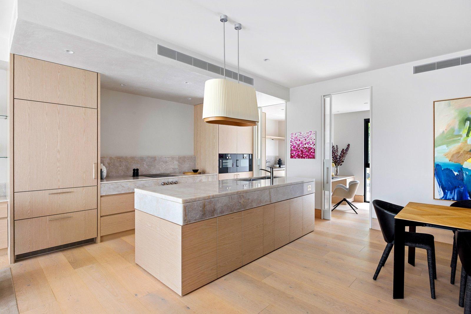 2/2 Black Street, Brighton, 3186