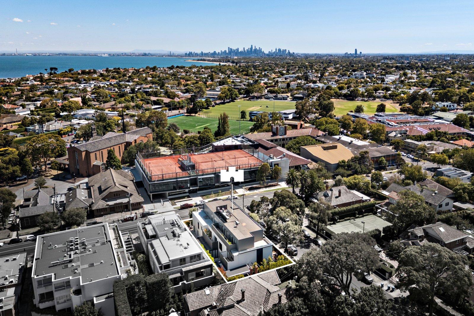 2/2 Black Street, Brighton, 3186