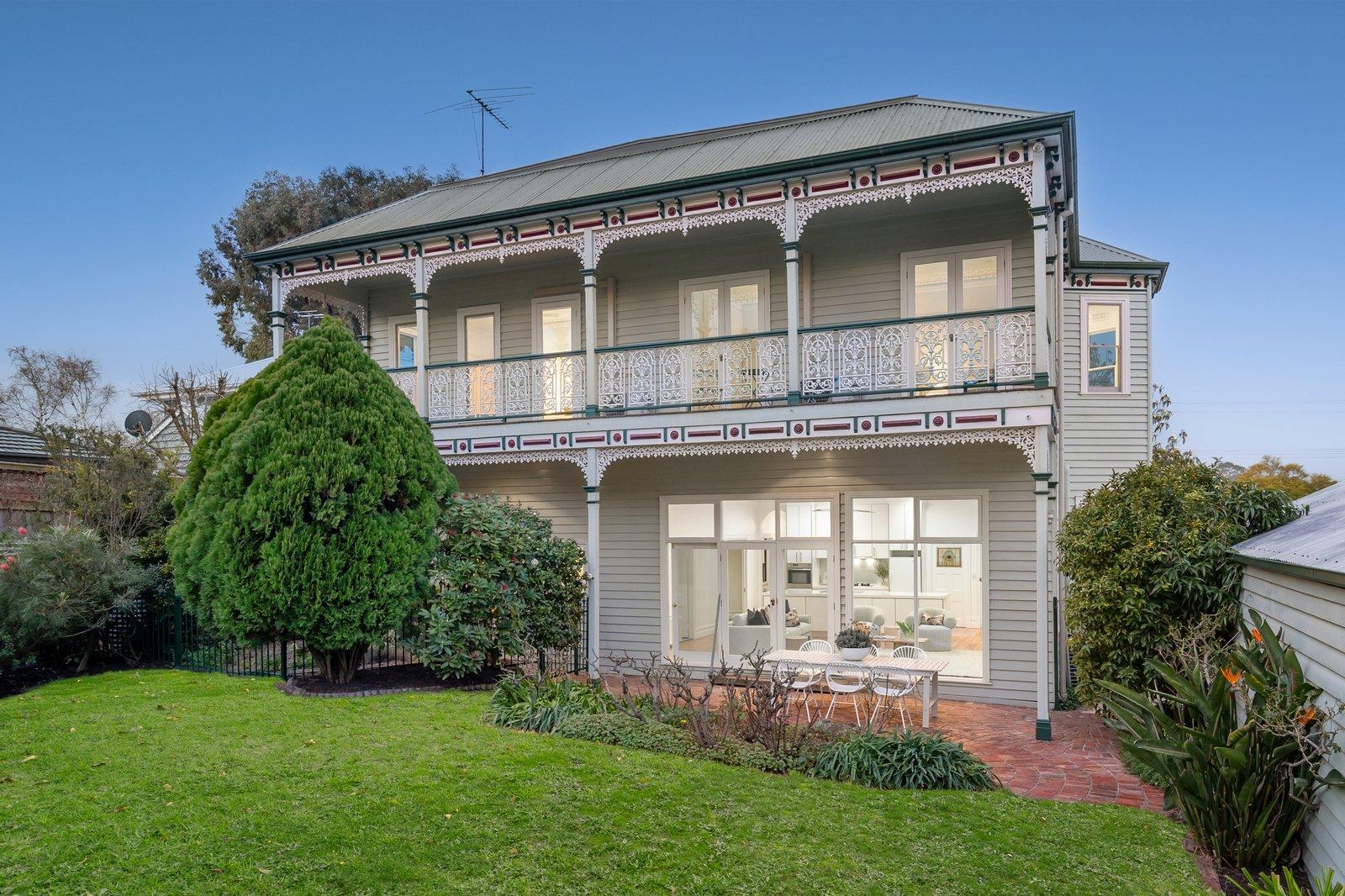 26 Russell Street, Surrey Hills, 3127
