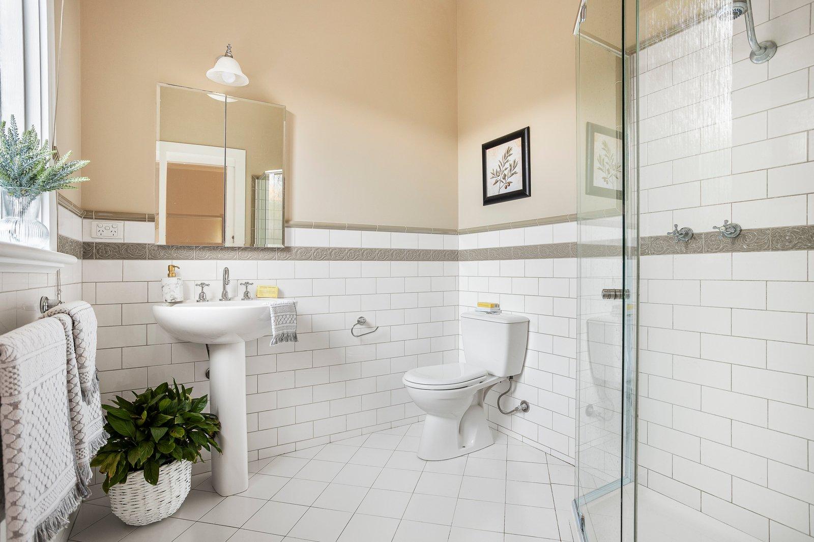 31 Grandview Avenue, Glen Iris, 3146