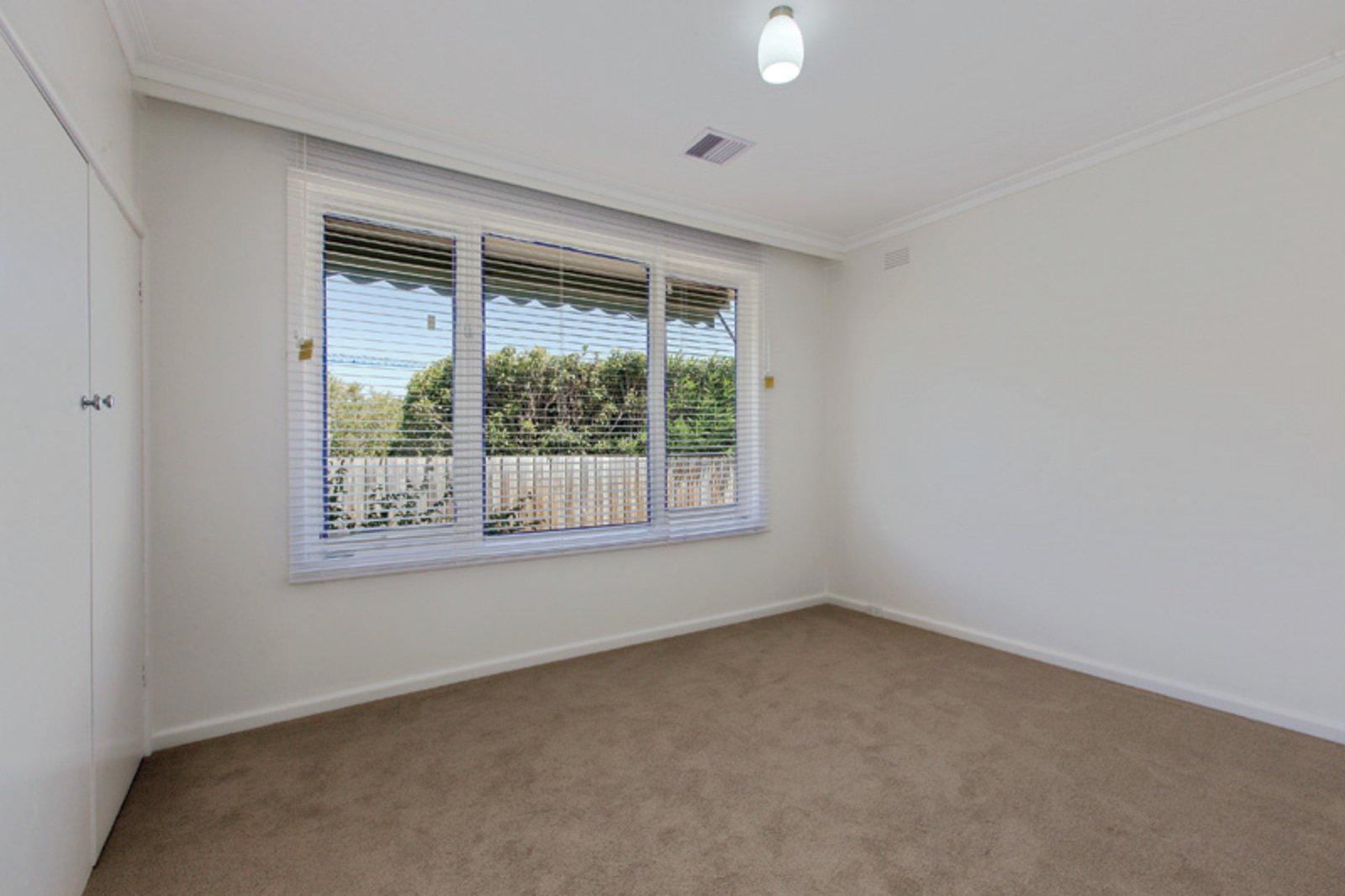 4/13 Barkly Street, Brighton, 3186