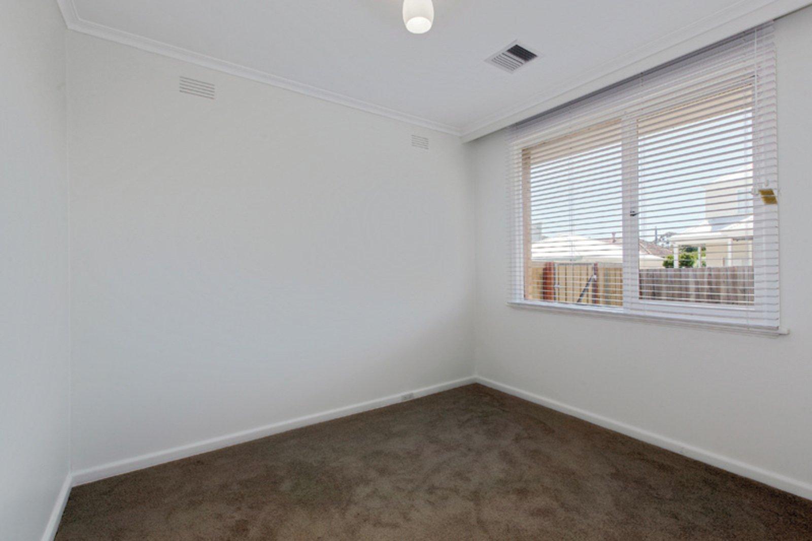 4/13 Barkly Street, Brighton, 3186