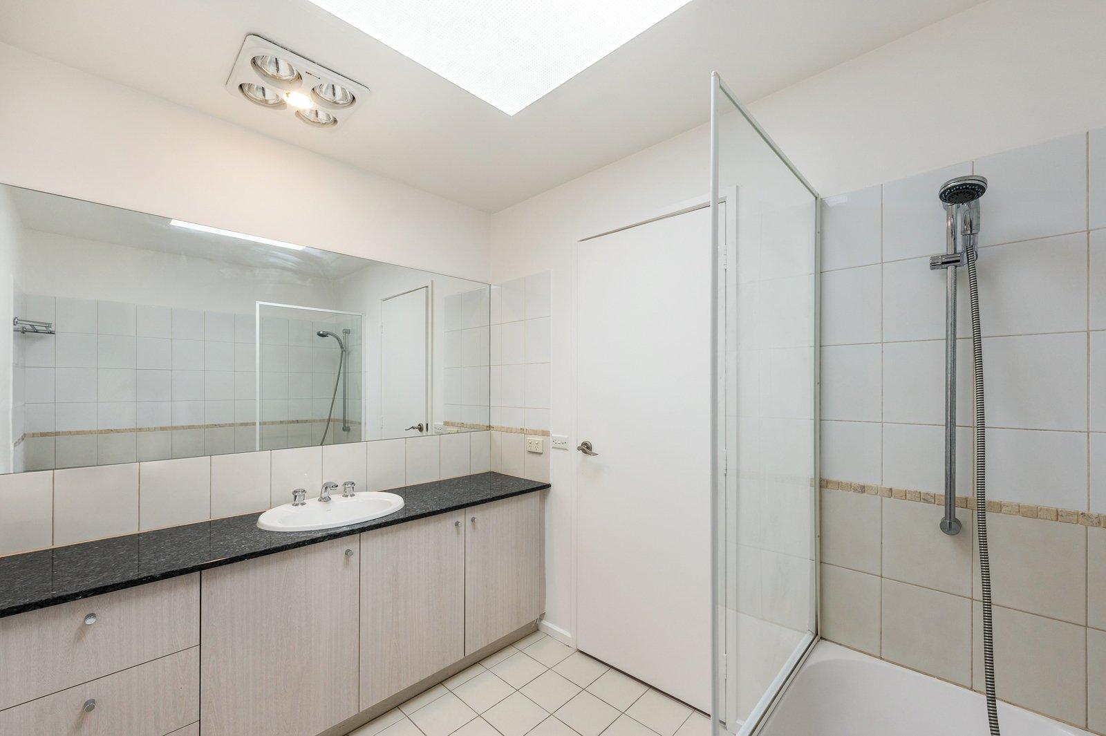 4/19 Howard Street, Glen Iris, 3146