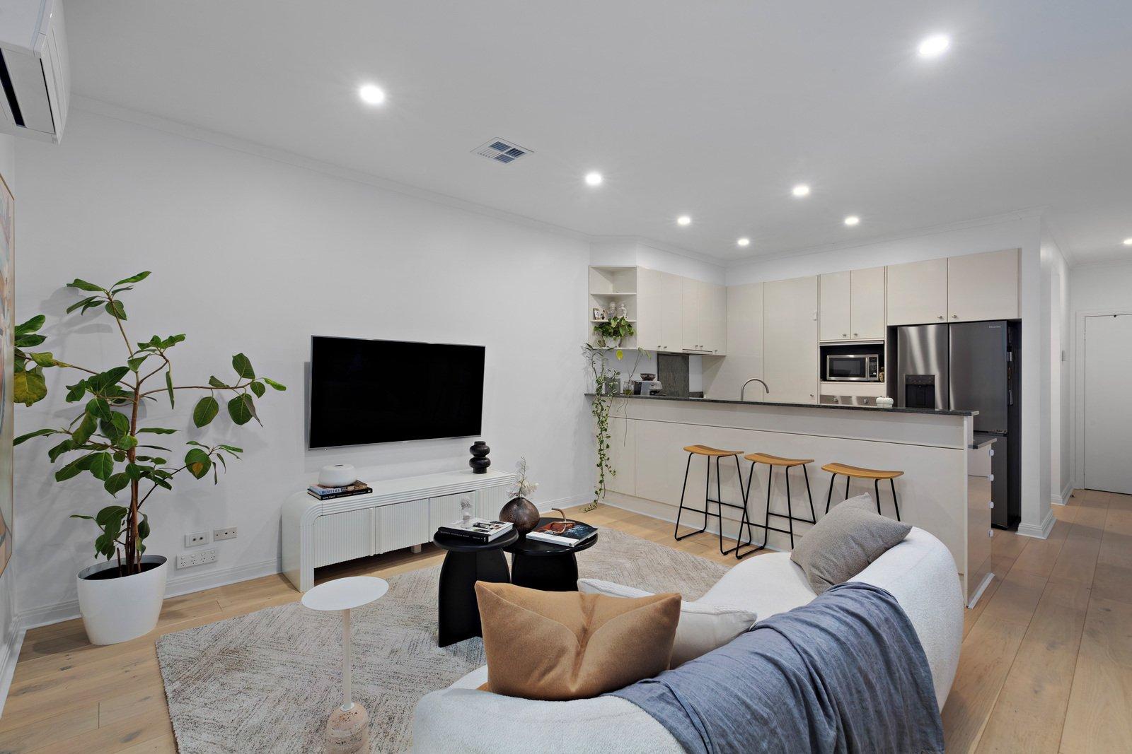 5 Strathaird Mews, Port Melbourne, 3207