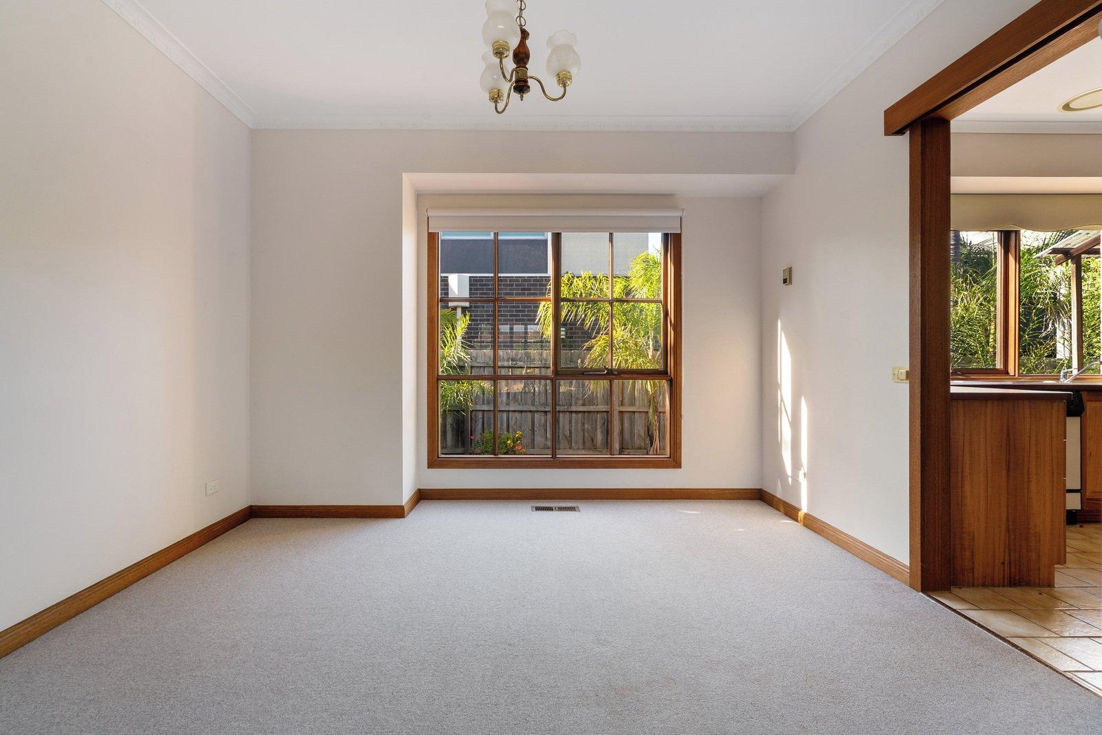 8/42-46 Tanti Avenue, Mornington, 3931